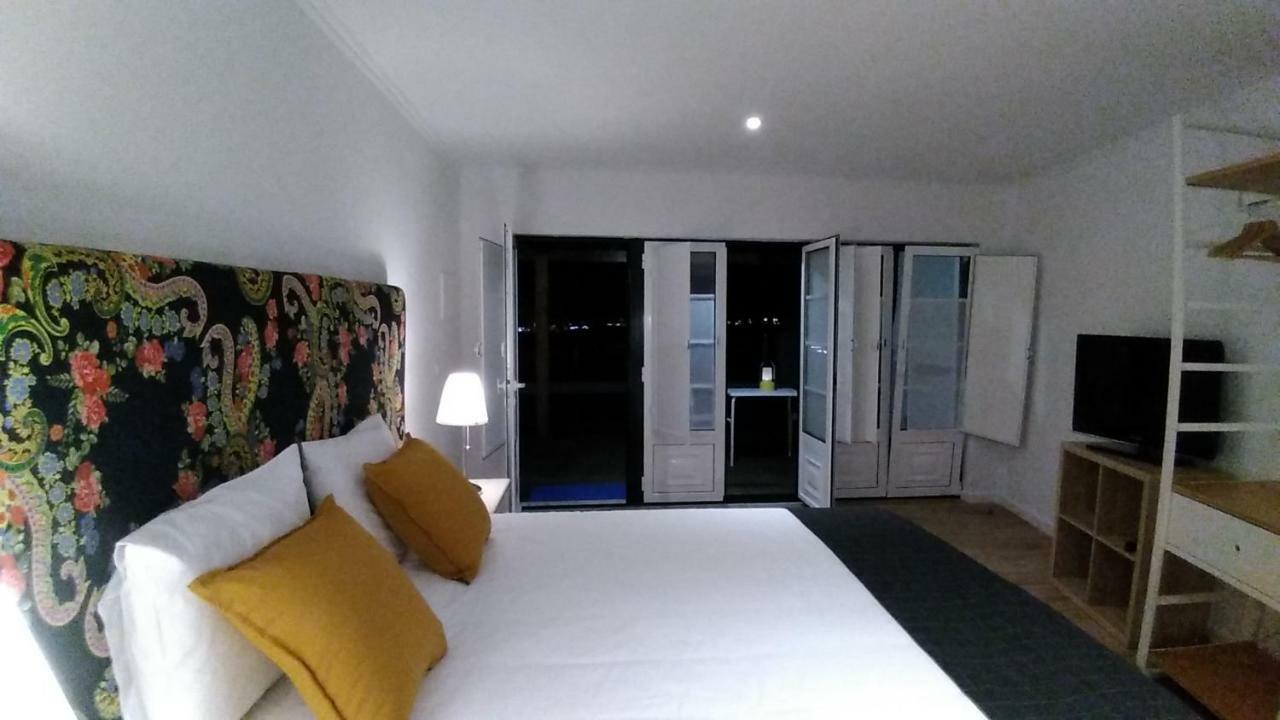 Vistalmar Sao Martinho Bed & Breakfast เซามาร์ทินโญโดปอร์โต ภายนอก รูปภาพ